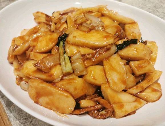 Shanghai Fried Sticky Rice Cake 上炒年糕